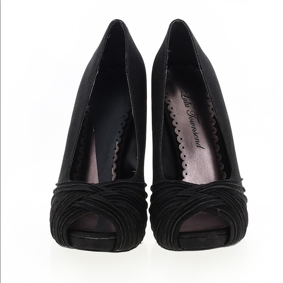 Black peep toe heels - Picture 2 of 4